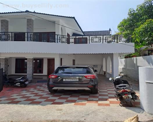 4 BHK House for Sale Near Pongummoodu Junction, Thiruvananthapuram