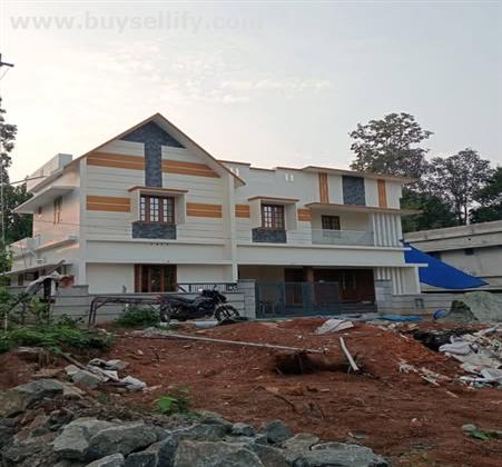 4BHK 2400 Sqft New House on 8 Cent – For Sale in Chanjody