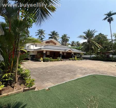 5BHK Spacious House for Sale in Pottammal, Kozhikode – 15 Cents Land