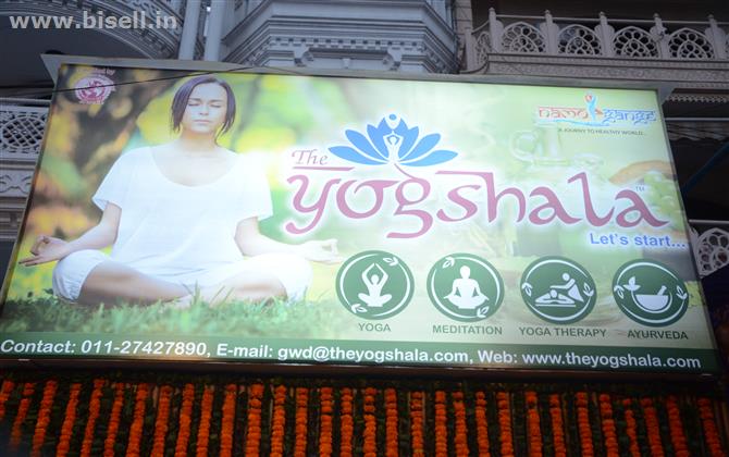 Ayurveda clinic in Ghaziabad for Holistic treatment.