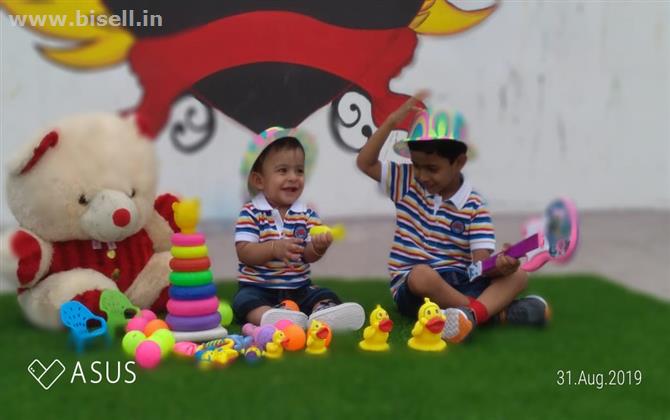 baby photoshoot studio in shameerpet