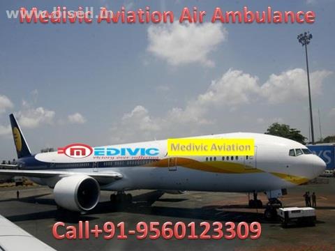 Get Emergency Medivic Aviation Air Ambulance Bhopal to Mumbai with Medical Team