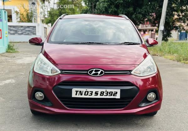 Hyundai Grand i10 Sportz 2016 | Petrol | 82,000 KM | Leather Seats | Great Condition