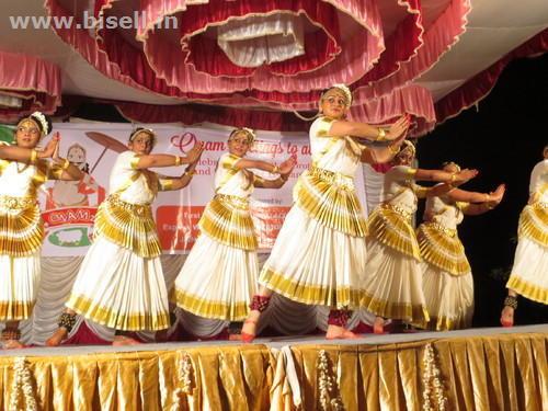 Learn Mohiniyattam In Bangalore