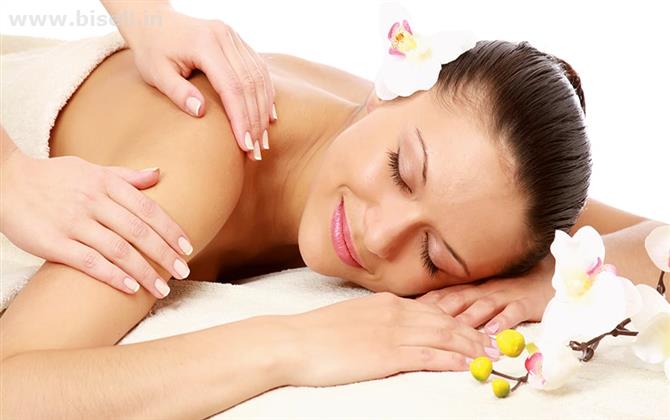 Male to female body massage services in Ranchi at a very cheap price.