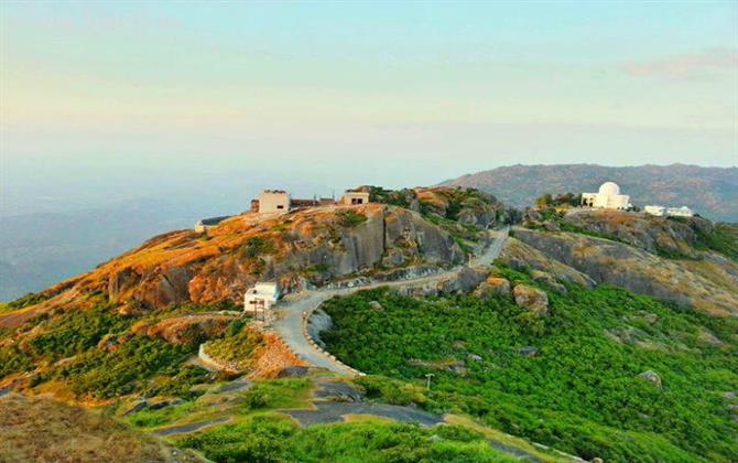 Mount Abu 3 star package for 3 Days just RS 7999 -