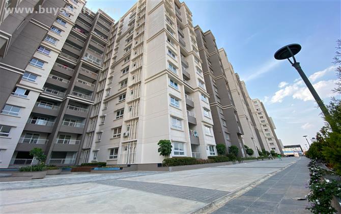 Ready-to-Move 2 & 3 BHK Luxury Flats in Skygrand Kalkere Agara Main Road