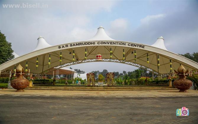 SAR Samruddhi Convention Center |Convention Center In Bangalore – Shristhi Village